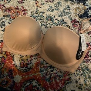 32E strapless bra